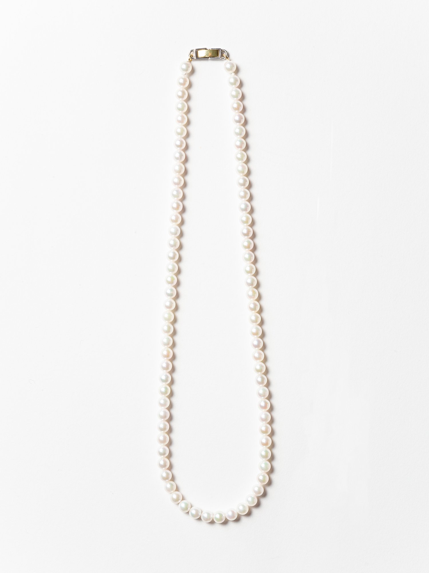 ARTEMIS /  baby pearl necklace