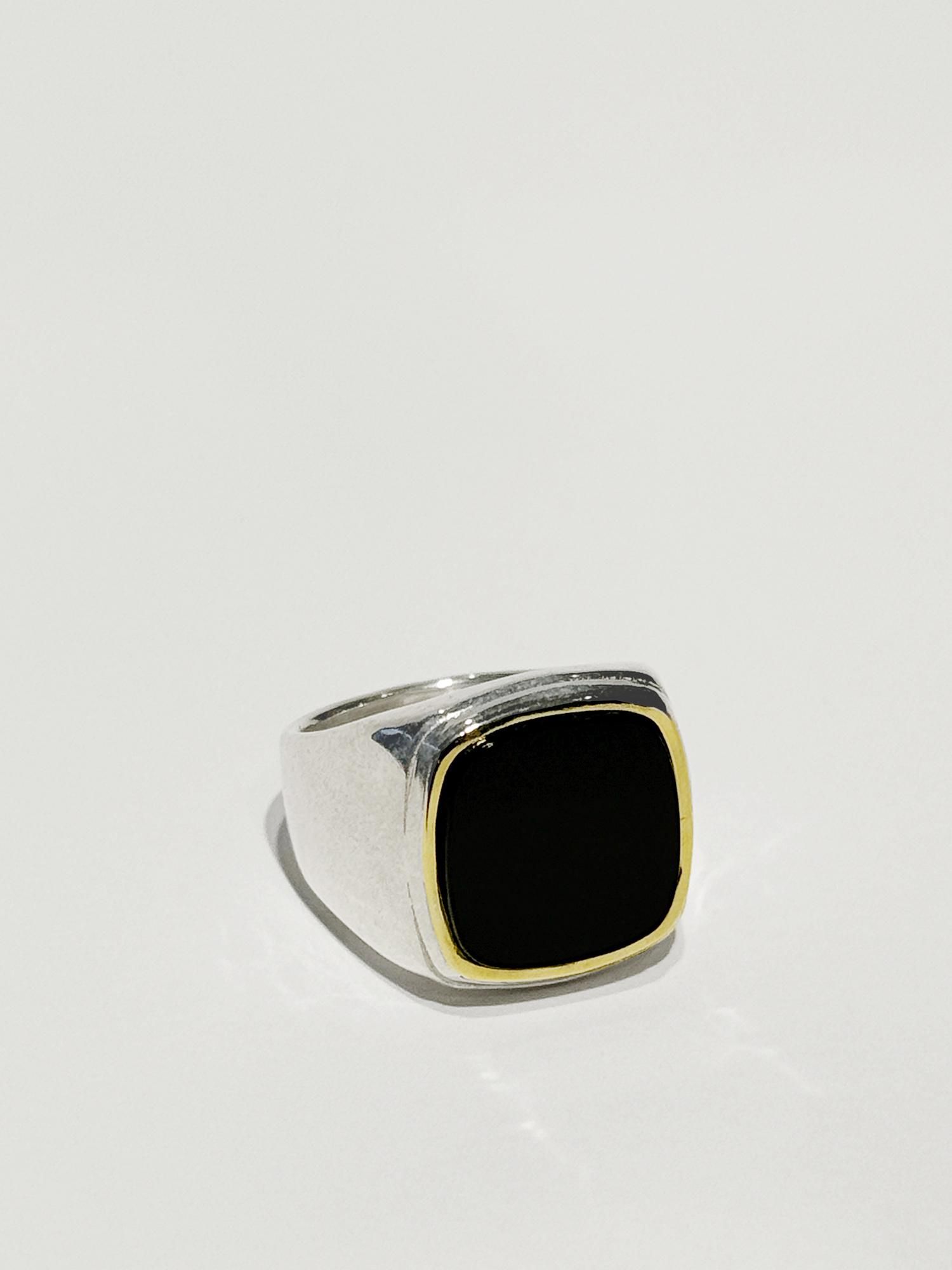 ARTEMIS / Artemis square stone ring  / Onyx
