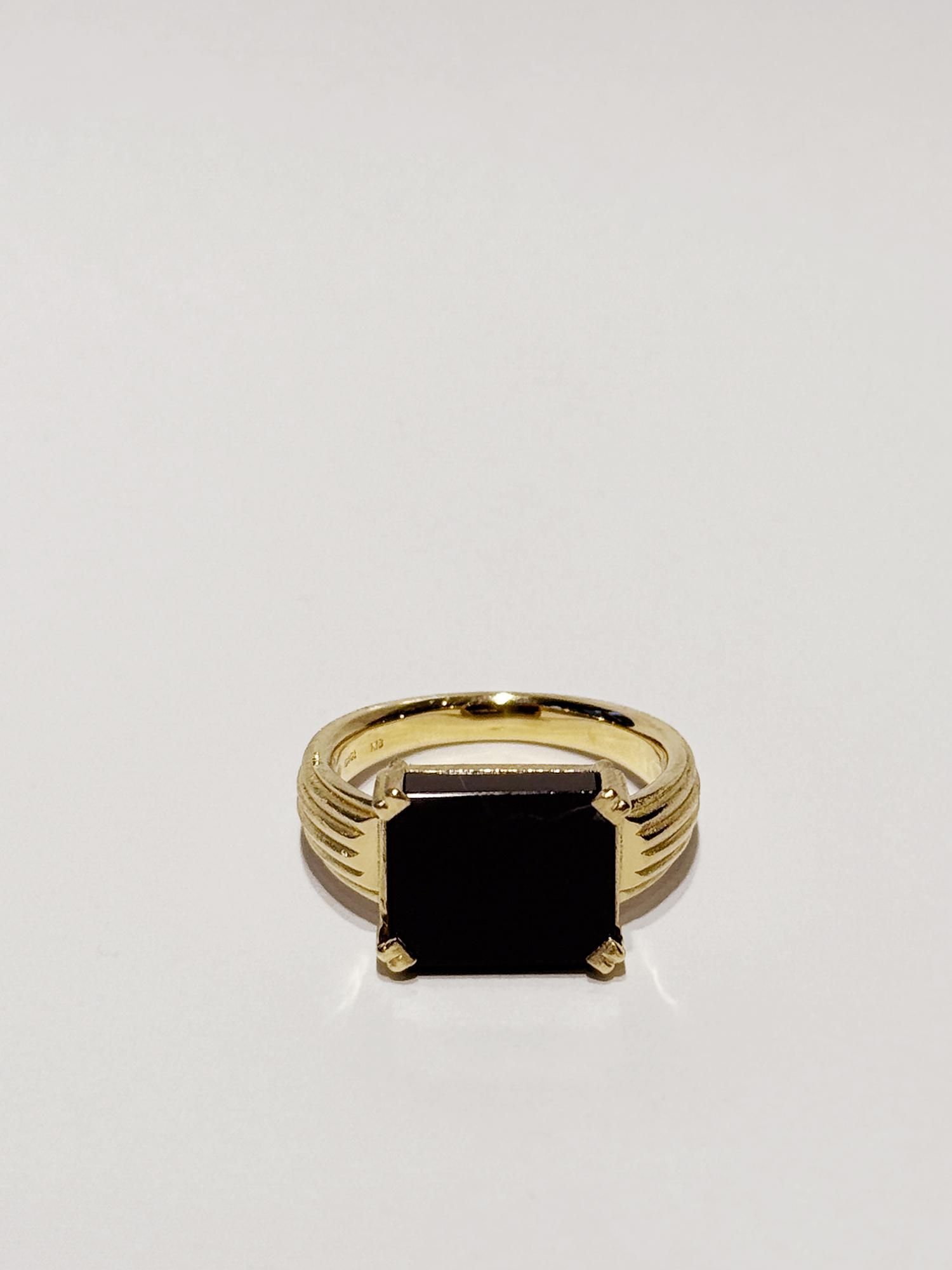 HELIOS / Helios square stone ring  / Onyx