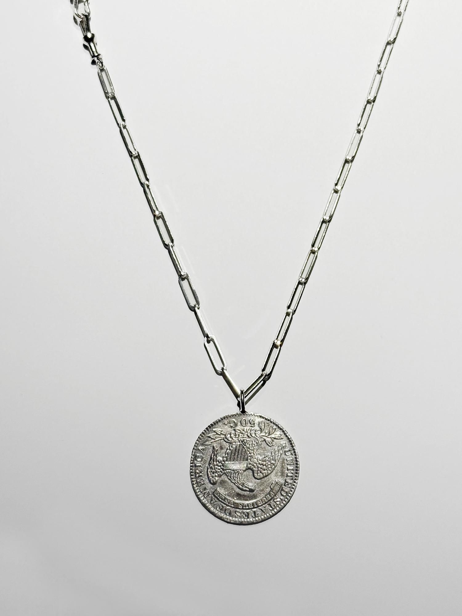 ARTEMIS / Artemis capped bust necklace 
