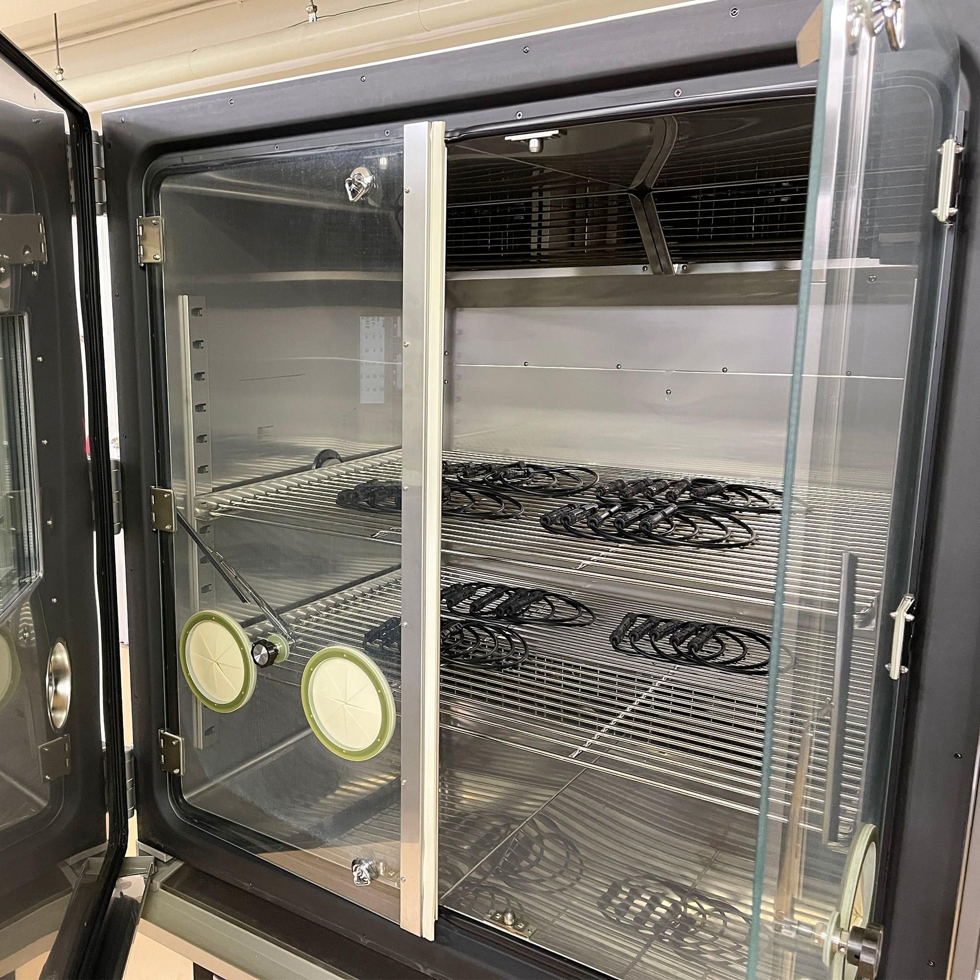 環境試験機