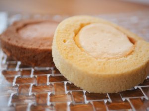 【冷蔵】国産米粉のロールケーキ（水・土のみ入荷）