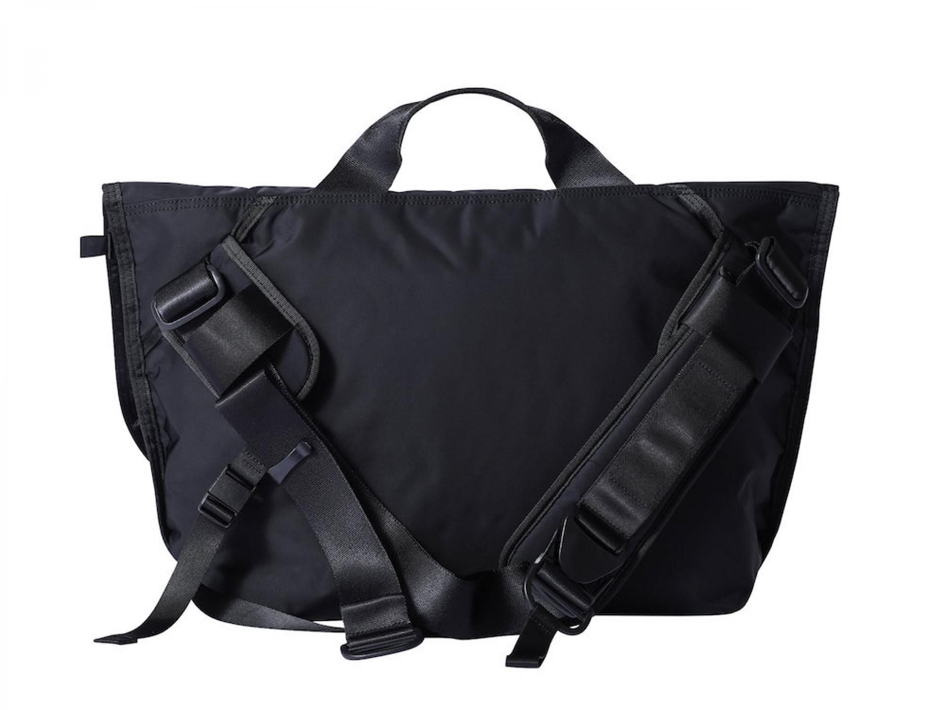 MESSENGER BAG (L)(FRAGMENT) - Revolution Web Store MESSENGER BAG (L)(FRAGMENT) - Revolution Web Store