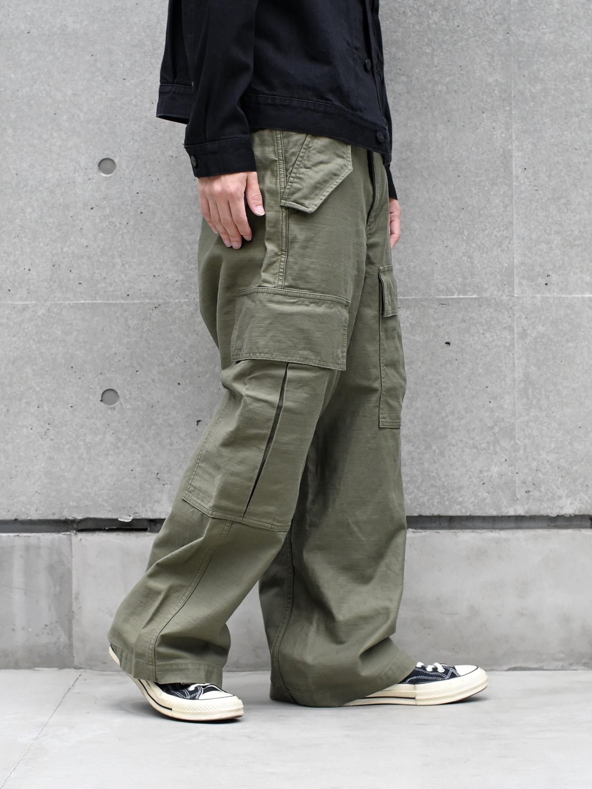 Graffiti cargo pants - Revolution Web Store