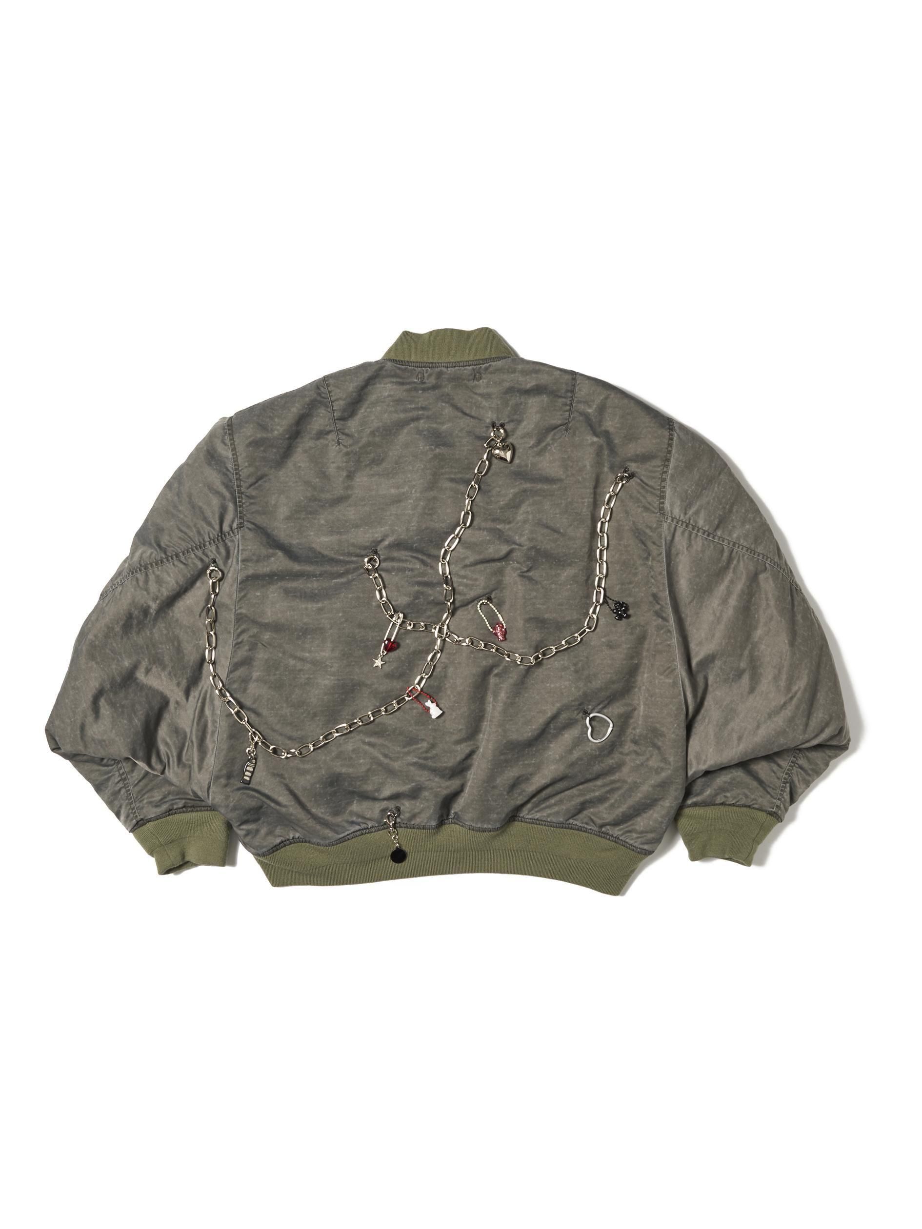 ジャケット・アウター KEY CHAIN DECORATED BOMBER JACKET / GRY KEY CHAIN DECORATED BOMBER JACKET / GRY - メルカリ