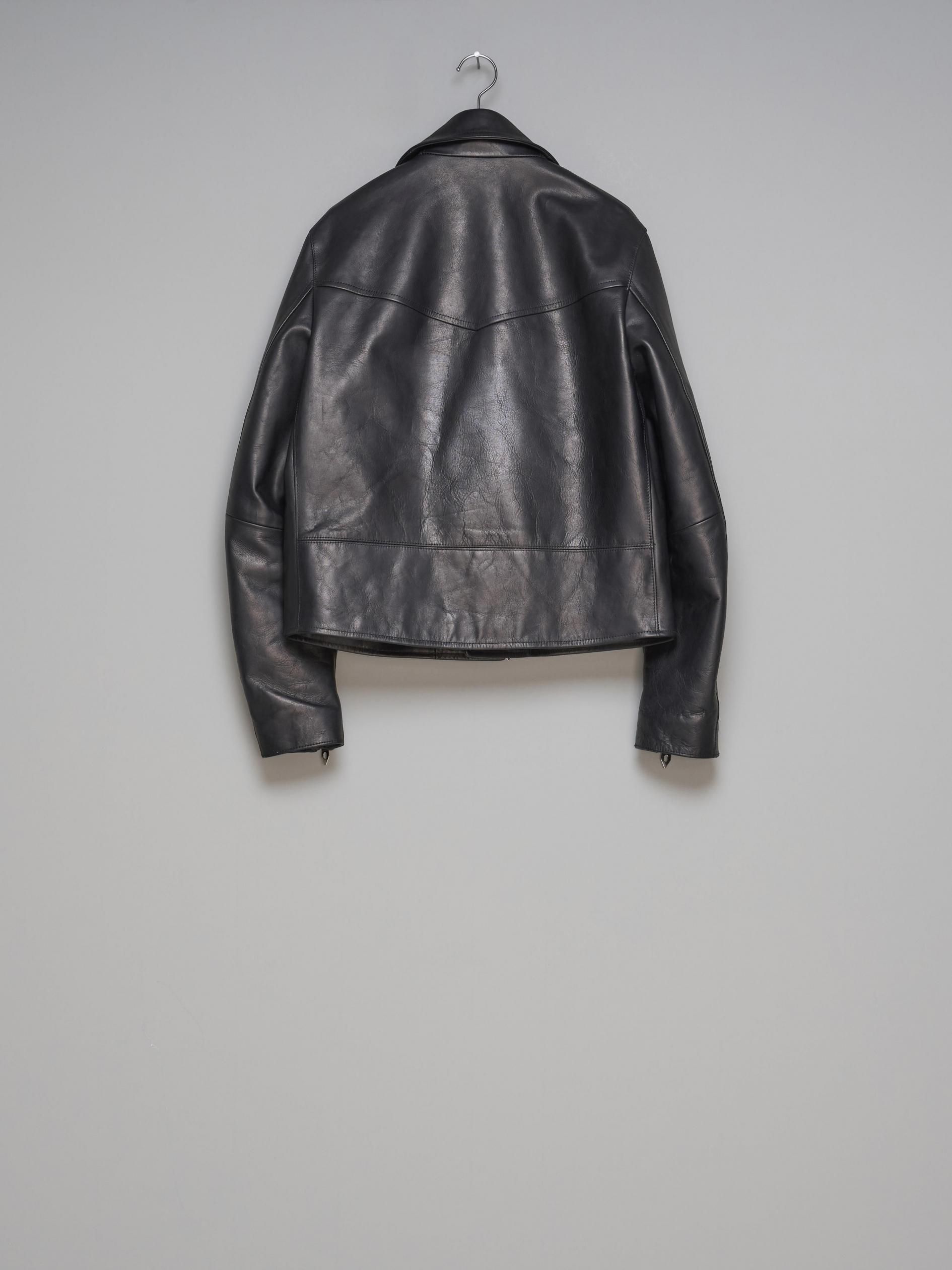 CLASSIC MOTORCYCLE LEATHER JACKET - ReVoLuTioN