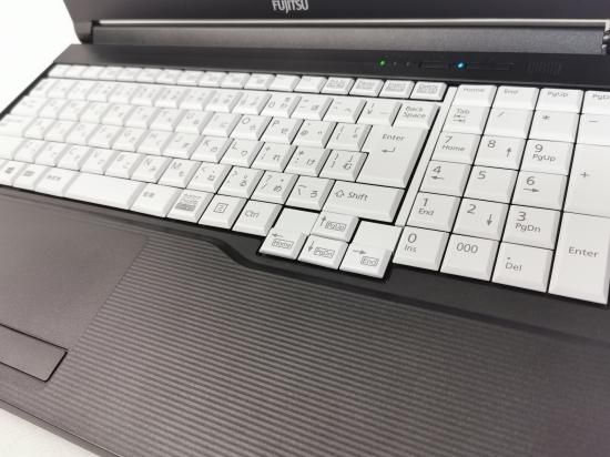 ノートパソコン 【美品】 中古 ノートパソコン 美品 富士通 Lifebook A579 黒 Windows11