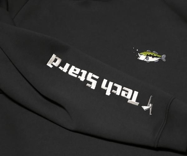 TS BASS LOGO STITCH PULLOVER ブラック - TechStard Online Shop
