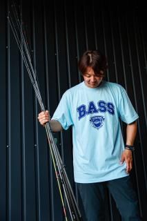 TS BASS Tee ライトブルー/ネイビー - TechStard Online Shop