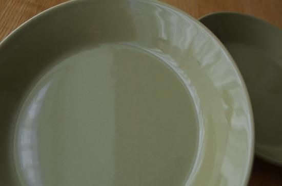 iittala/イッタラ○teema/ティーマ オリーブグリーン プレート14 iittala/イッタラ○teema/ティーマ オリーブグリーン プレート14