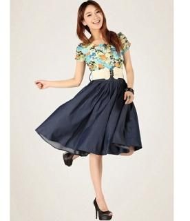 【花梟】デニム風ワンピース【即納】【ネイビー/Lサイズ】シフォン花柄 ボックスプリーツ フレアスカート ベルト付き 送料無料 tk-gf0062