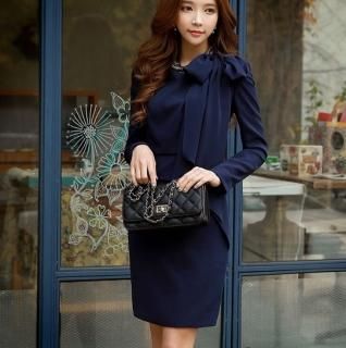 【花梟】上品・上質 膝上ミニワンピース 【即納】【ネイビー/サイズ:L】アレンジ色々 リボン飾り プチセレブ 不規則ぺプラム 無地 長袖 送料無料 tk-ww6181