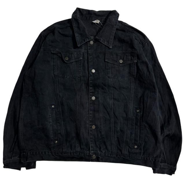 <img class='new_mark_img1' src='https://img.shop-pro.jp/img/new/icons1.gif' style='border:none;display:inline;margin:0px;padding:0px;width:auto;' />Black Denim Jacket 