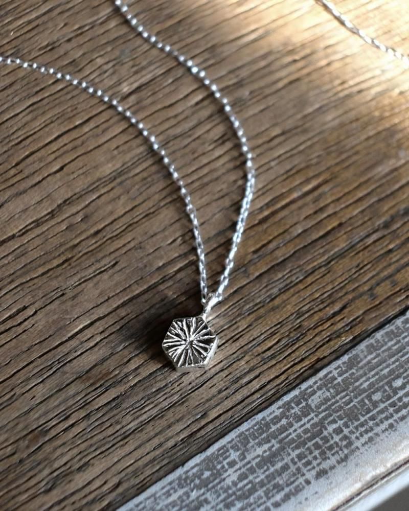 å(necklace)