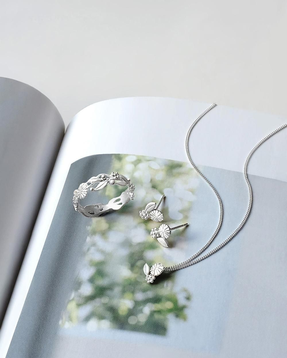April(necklace) - K.KAJU(ケイ・カジュ)