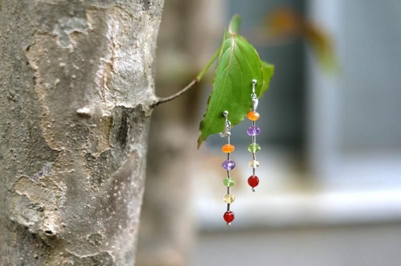 IRU (earrings)