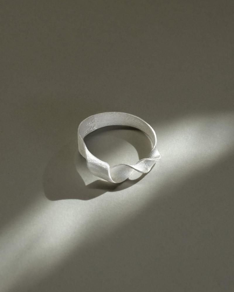 K.KAJU - ring