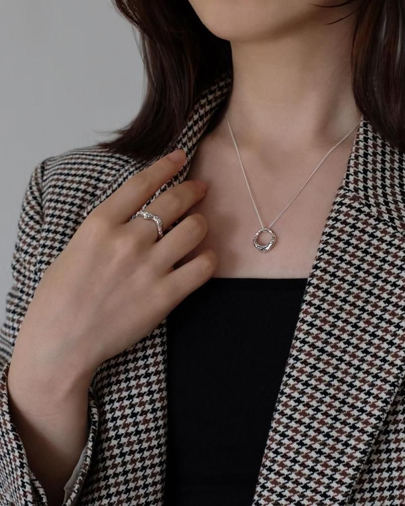 25AW &#8226; galax(necklace)