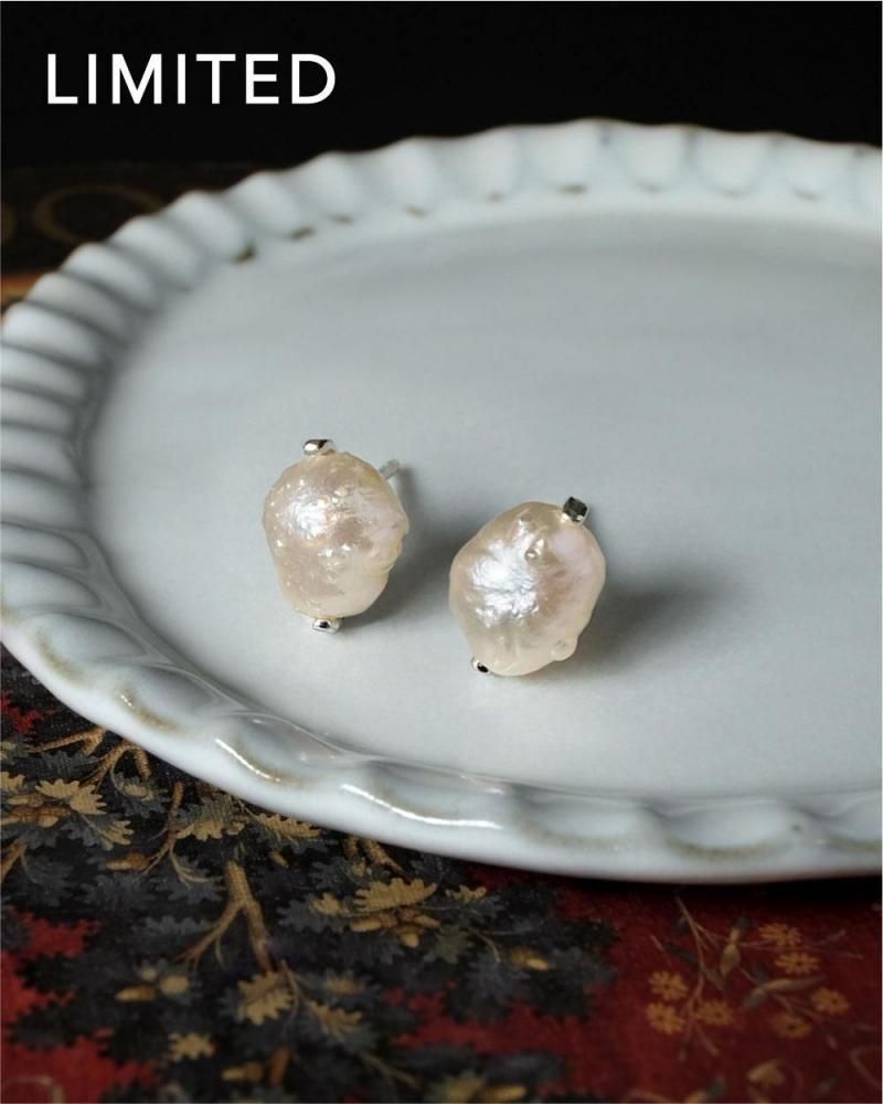 <img class='new_mark_img1' src='https://img.shop-pro.jp/img/new/icons8.gif' style='border:none;display:inline;margin:0px;padding:0px;width:auto;' />persikka(pierce)