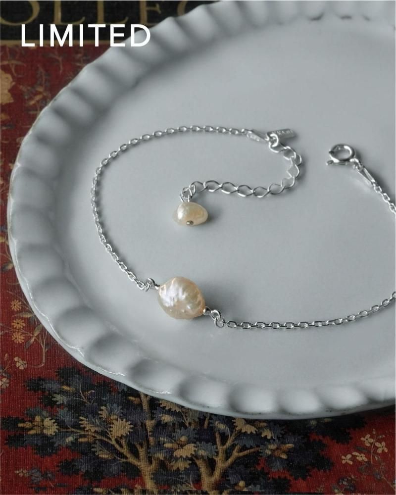 <img class='new_mark_img1' src='https://img.shop-pro.jp/img/new/icons8.gif' style='border:none;display:inline;margin:0px;padding:0px;width:auto;' />persikka(bracelet)