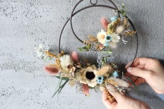 double hoop wreath