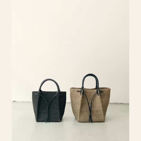 OUTERSANSET abaca basket bag