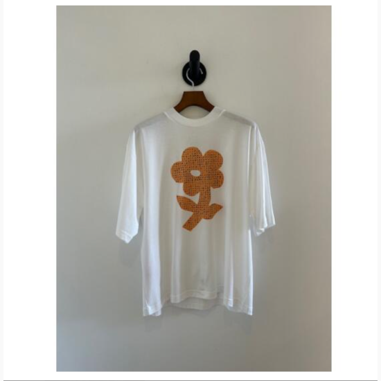 【関税込み】Marni ホワイト フラワープリント Tシャツ MARNI (マルニ) ホワイト WORDSEARCHフラワープリント