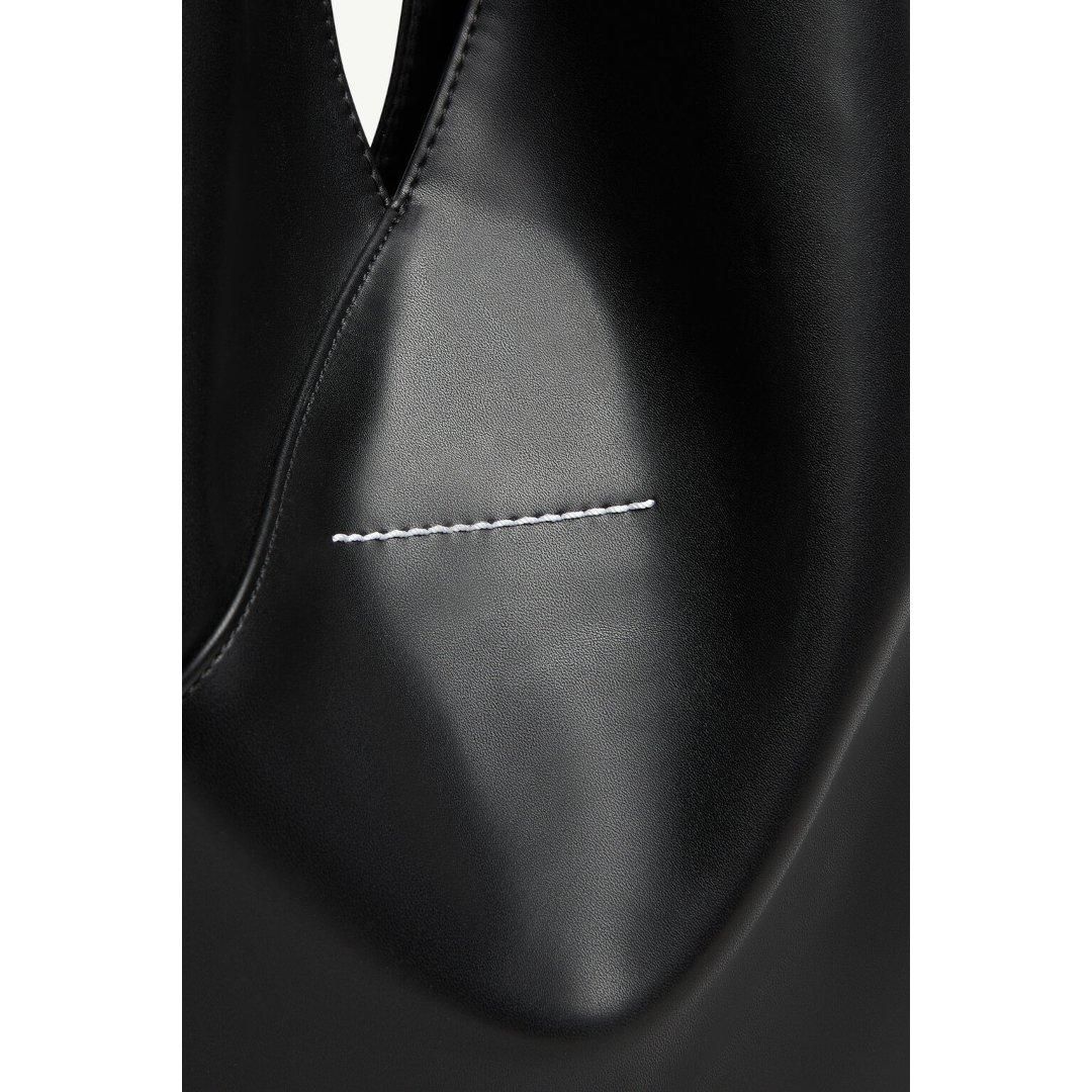 MM6|エムエムシックス Japanese Bag Classic Medium BLACK