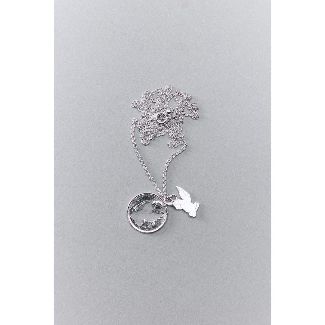 [新品]MASU エムエーエスユー チャームネックレス necklace MASU（エムエーエスユー）のCHARM NECKLACE REDの通販サイト