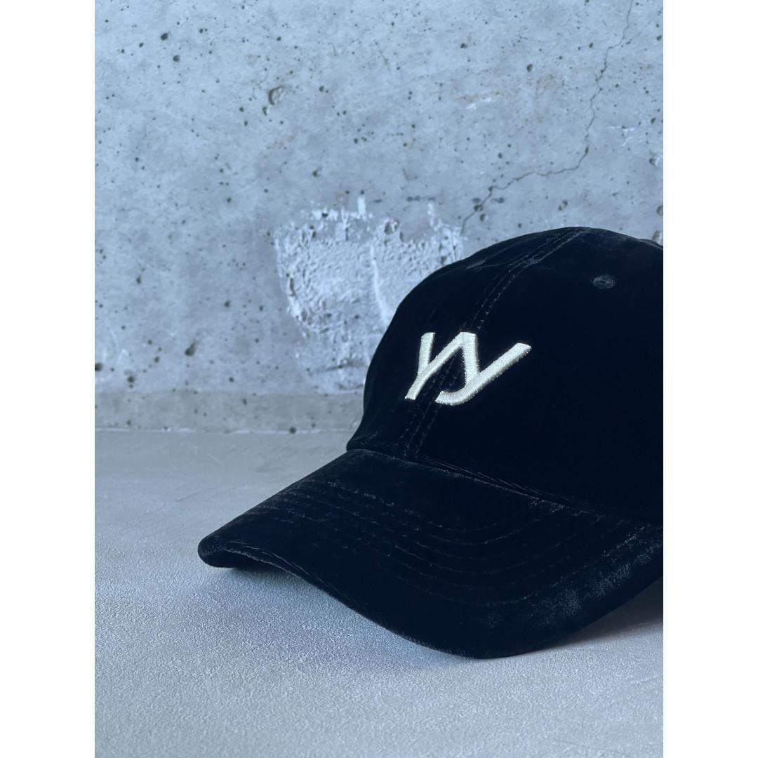 OPEN YY | オープンワイワイ YY VELVET BALL CAP BLACK (YY253AC003)