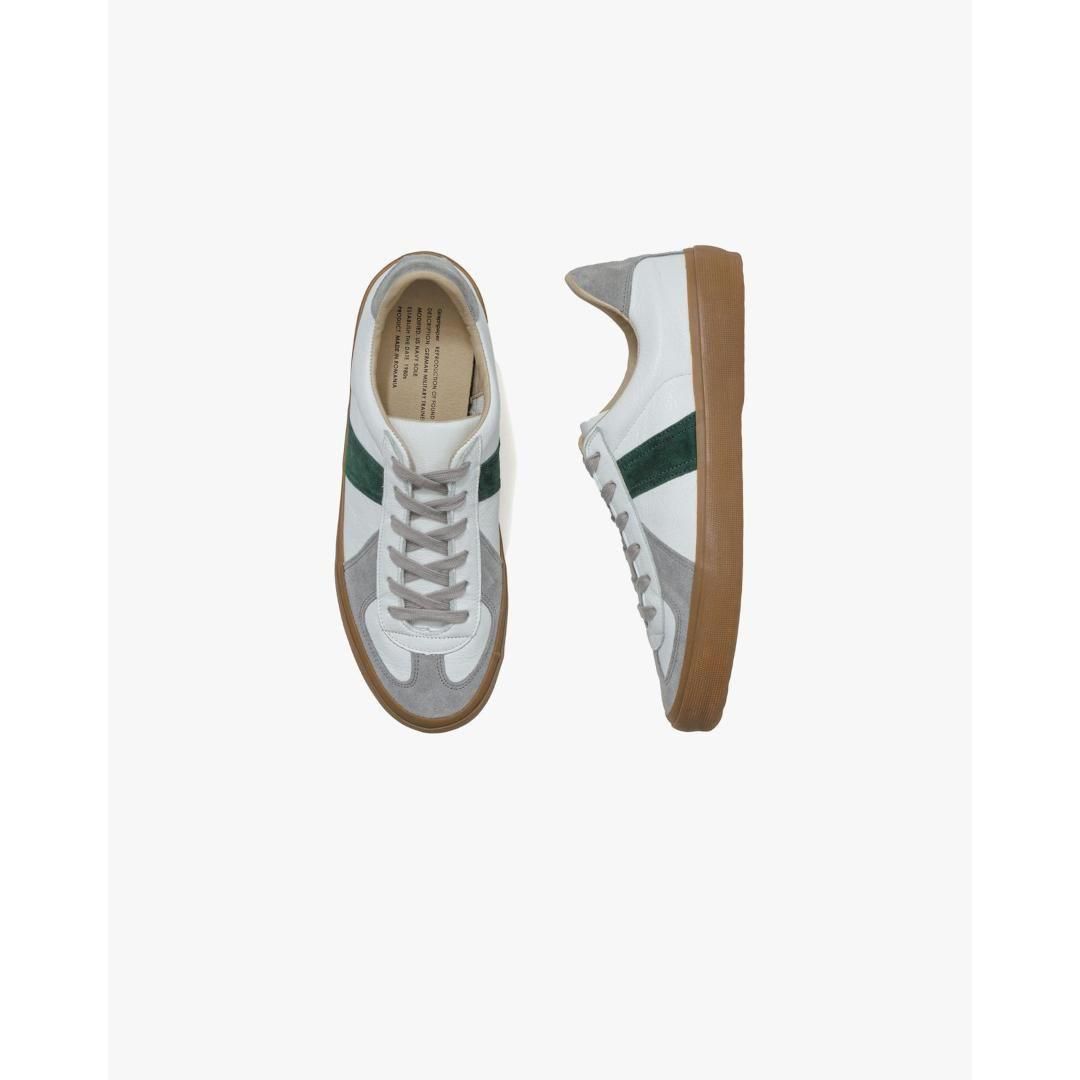 STANDARD JOURNAL MILITARY SHORTS by 南 貴之 STANDARD JOURNAL MILITARY SHORTS by 南 貴之