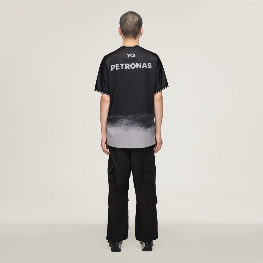 Y-3 | ワイスリー MERCEDES - AMG PETRONAS FORMULA 1 TEAM MECHANICS
