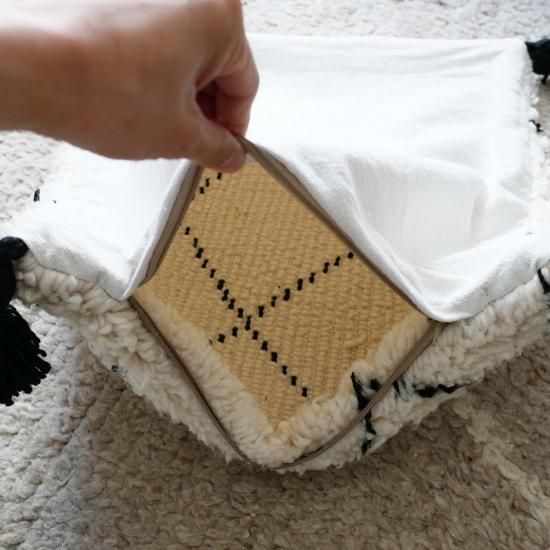 期間限定出品　ベニワレン　クッション　クッションカバー ベニワレンクッションカバー・横長（48cm x 30cm）A | サロン用