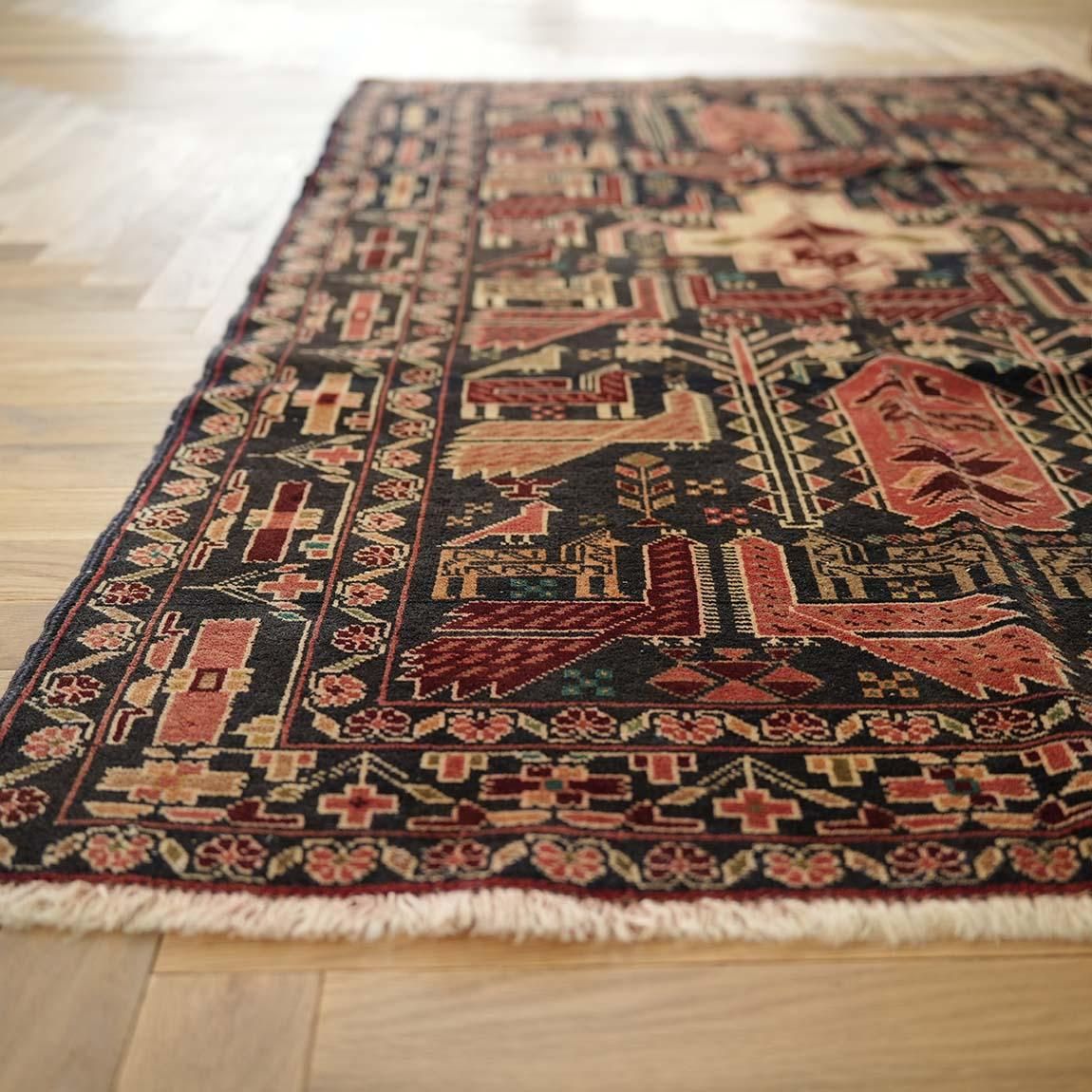 【財運アップ祈願】パキスタン絨毯　ウール手織り　大壺　咲きこぼれる花　鳥 財運アップ祈願】パキスタン絨毯 ウール手織り 大壺