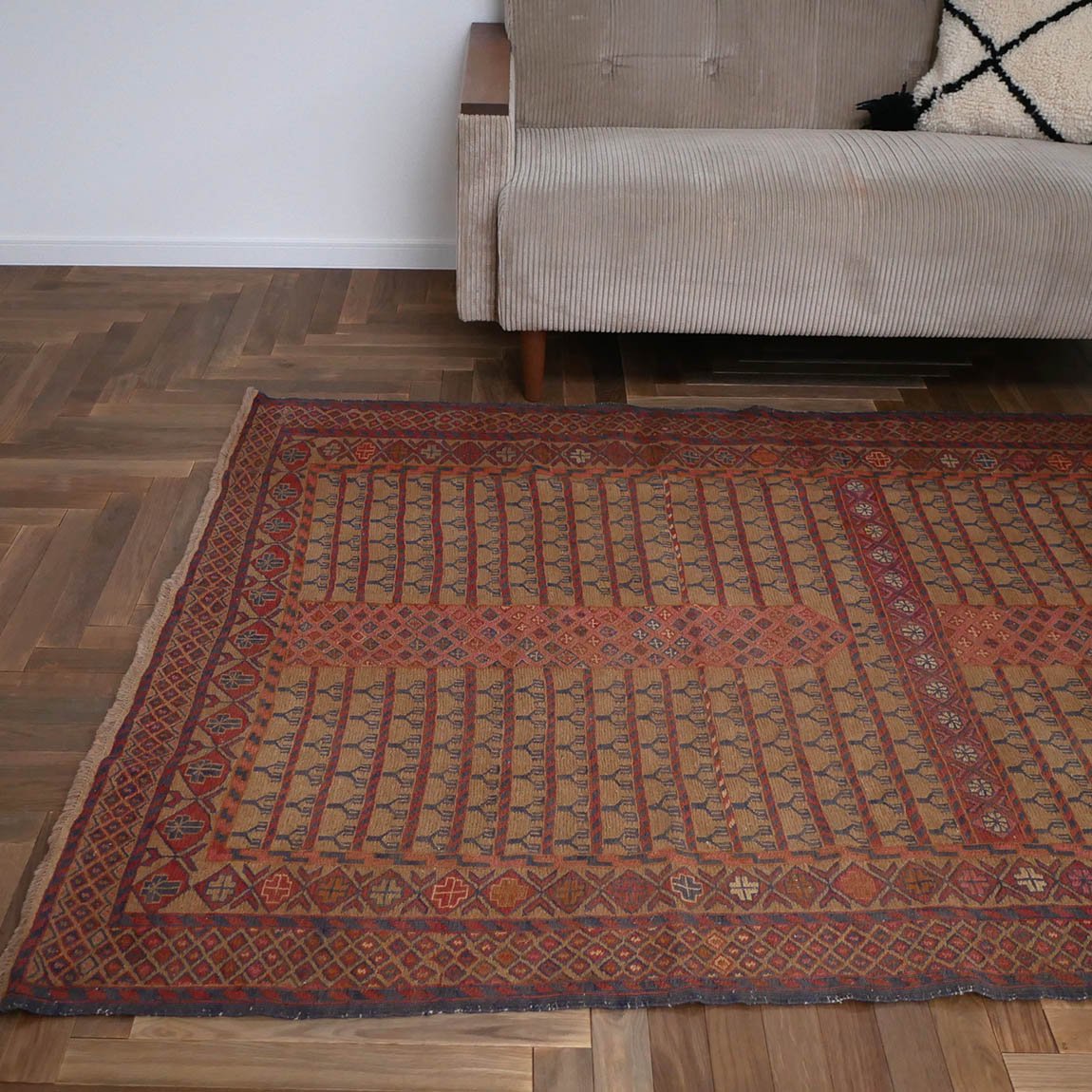 表と裏の明暗キリム219×144cm【送料無料】 - inie japan | ギャッベや