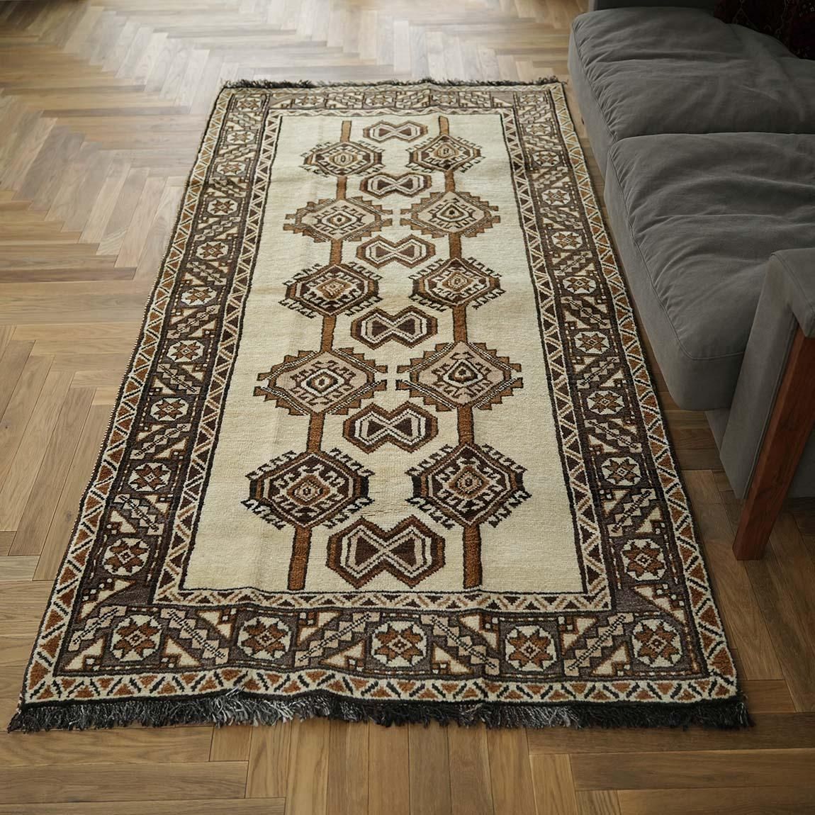 ギャべ　ラグ　シラズ産　サイズ176X127cm ナチュラルな存在感シラーズ223×110cm【送料無料】 - inie japan