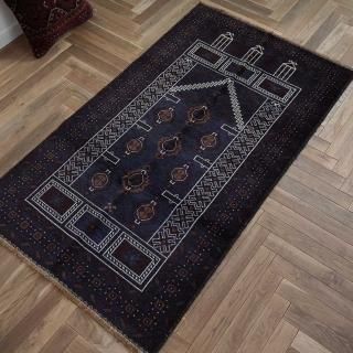 Baluch -バルーチ族- - inie japan | ギャッベやキリムなどの Baluch -バルーチ族- - inie japan | ギャッベやキリムなどの