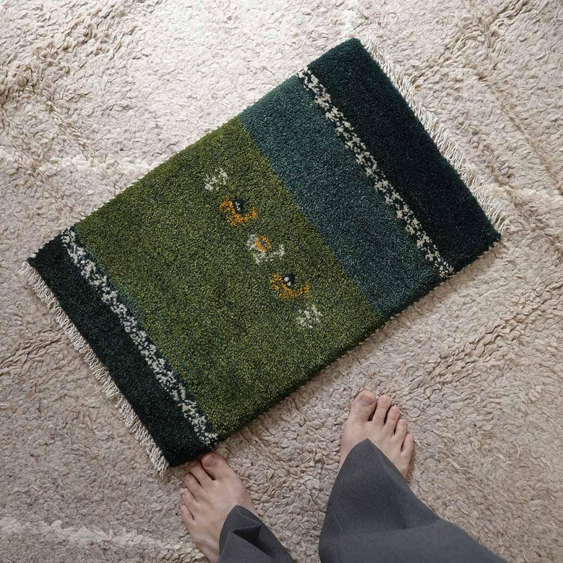 ラクダと樹ギャッベ58×39cm【送料無料】 - inie japan | ギャッベや