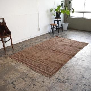 Turkmen -トルクメン族- - inie japan | ギャッベやキリムなどの Turkmen -トルクメン族- - inie japan | ギャッベやキリムなどの