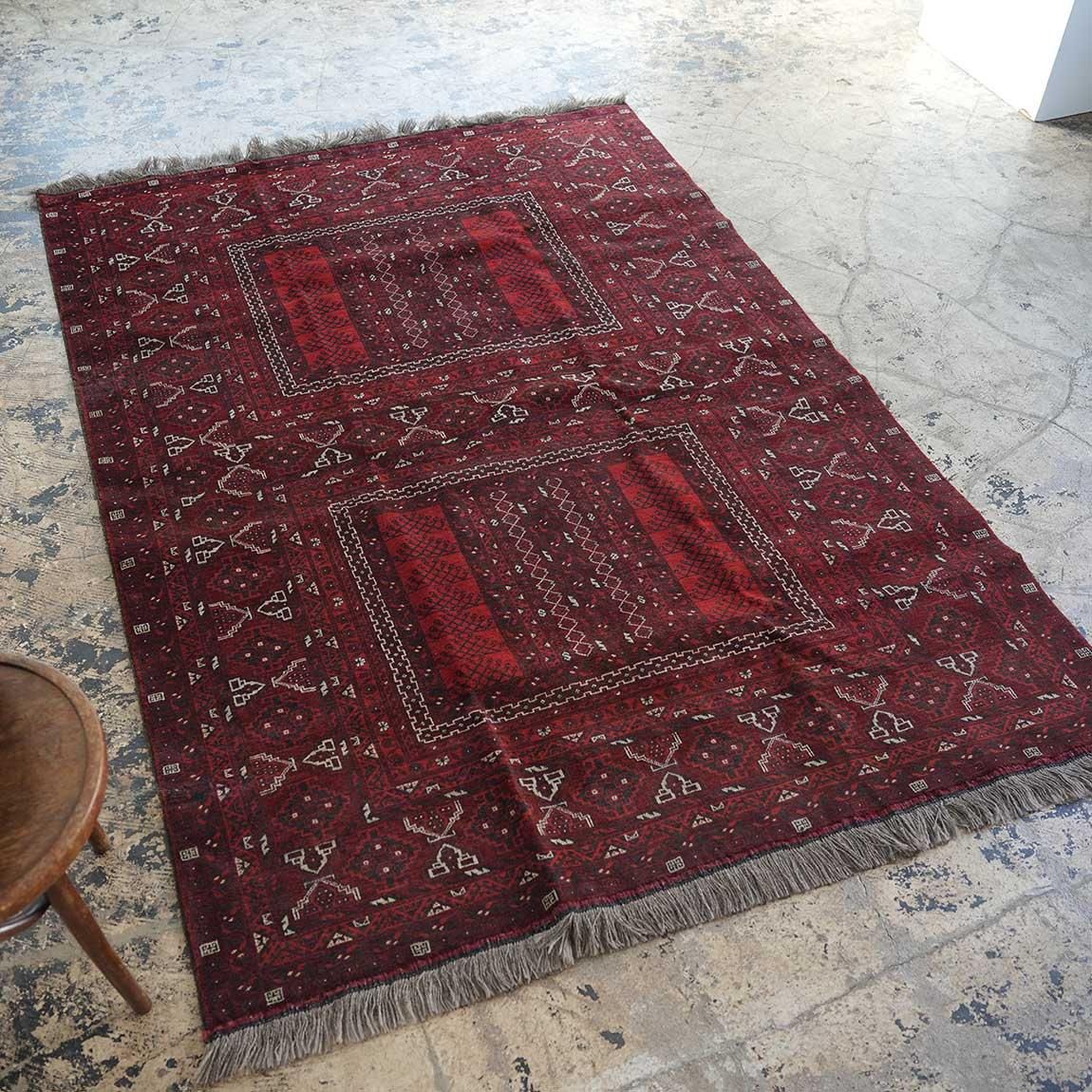 暮らしに馴染むダークレッドトルクメン233×163cm【送料無料