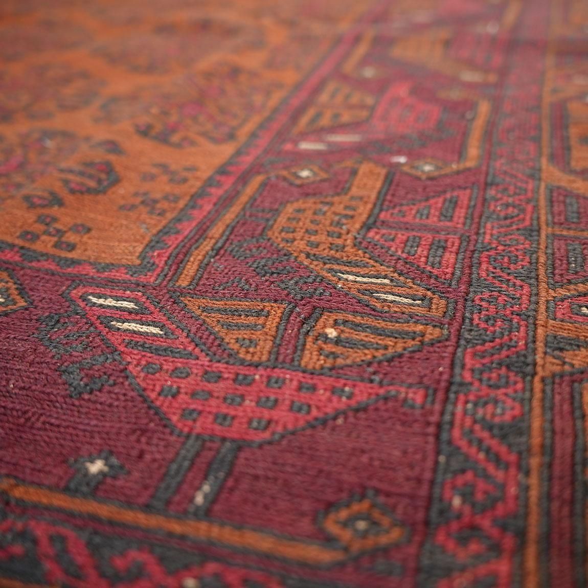 【クリアランスセール】キリム 191cm×122cm No. 1150-108 壁画のような鳥たちアドレスガンドキリム191×128cm【送料無料】 - inie