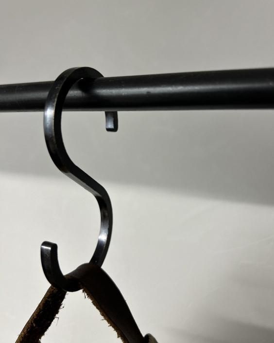 グレーの三角形フック 5つのフック付き imgrc0125655402.jpg