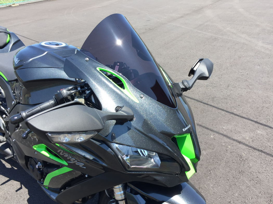 Kawasaki 16-19 ZX-10R スモークスクリーン - アクリポイント Kawasaki 16-19 ZX-10R スモークスクリーン - アクリポイント