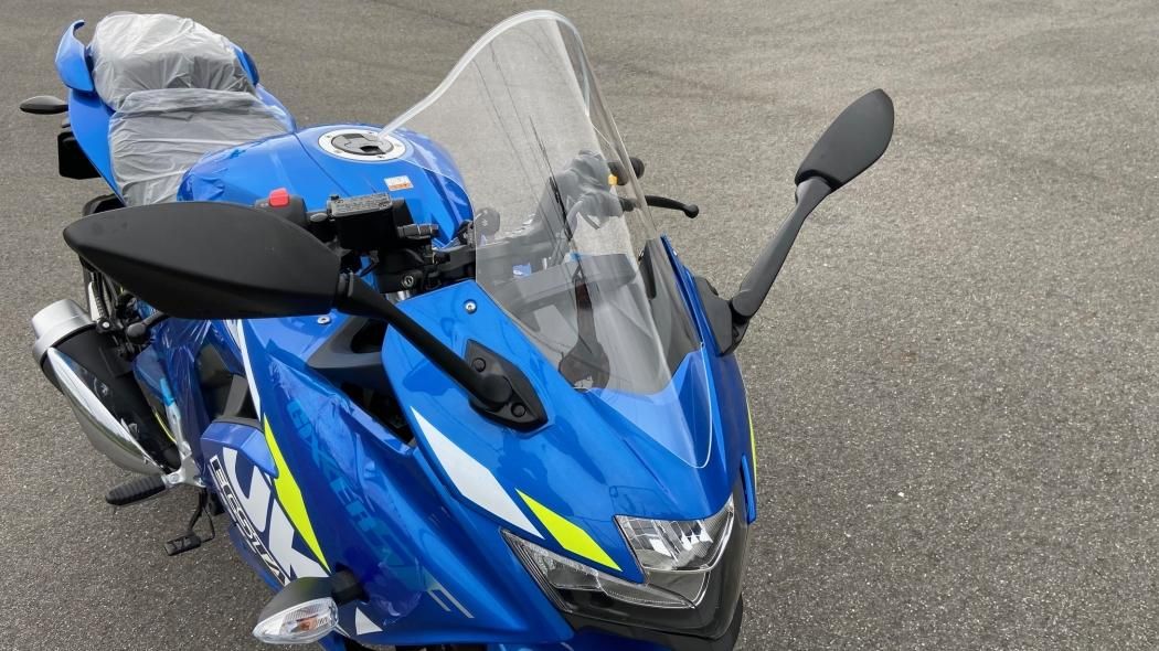 新作ウエア SUZUKI アクリポイント - クリアスクリーン ジクサーSF250 パーツ