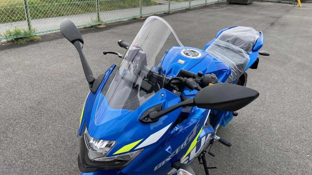 ジクサーSF250 アクリポイント　スクリーン　クリア　ロング SUZUKI ジクサーSF250 クリアスクリーン - アクリポイント