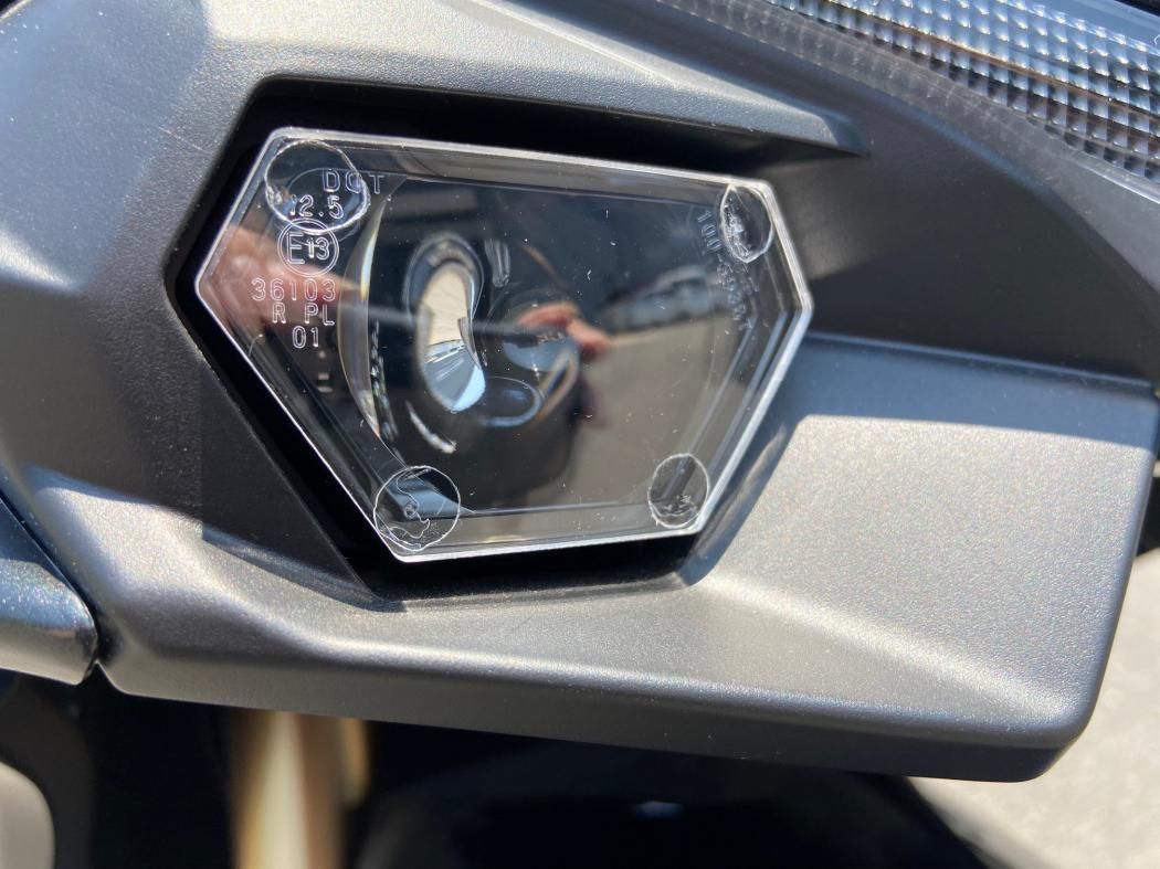 SUZUKI GSX-S1000GT ライトシールドクリア - アクリポイント