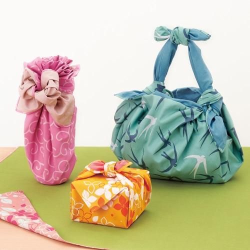 由美りんおまとめ　17点　　頂き物　縁起のよい寿づくし小物入れ 由美りん様専用おまとめ 17点 頂き物 縁起のよい寿づくし小物入れ