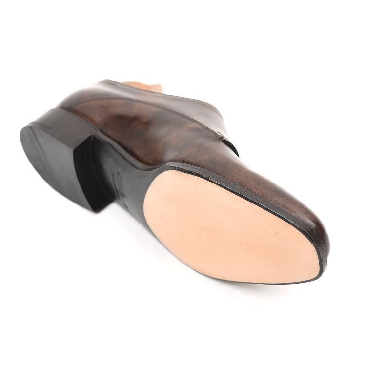 ジョンロブ CHAPEL 8000 MUSEUM CALF (DARK BROWN) Eウィズ ジョンロブ CHAPEL 8000 MUSEUM CALF (DARK BROWN) Eウィズ