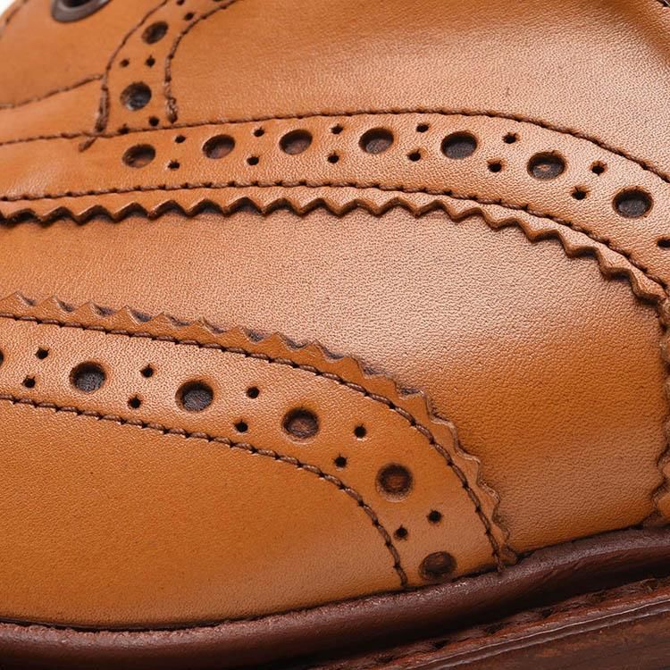 トリッカーズ M5633/38 BOURTON ダイナイト Acorn Antique トリッカーズ M5633/38 BOURTON ダイナイト Acorn Antique