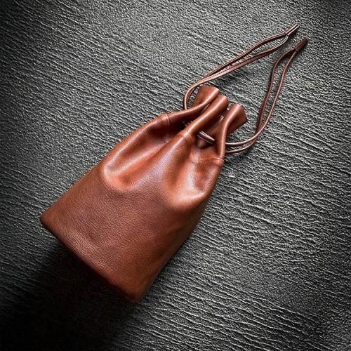 MOTO BAG70 ȥ쥶ݡ(BROWN) ֥饦 ()  (ǥ)  <img class='new_mark_img2' src='https://img.shop-pro.jp/img/new/icons14.gif' style='border:none;display:inline;margin:0px;padding:0px;width:auto;' />